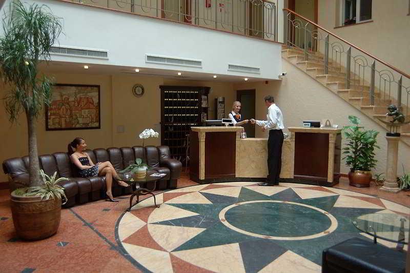 Artis Centrum Hotel